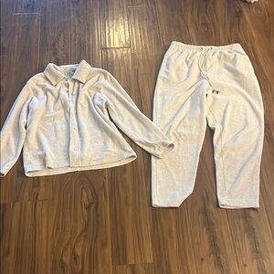 Jennifer Moore Beige Textured Garment